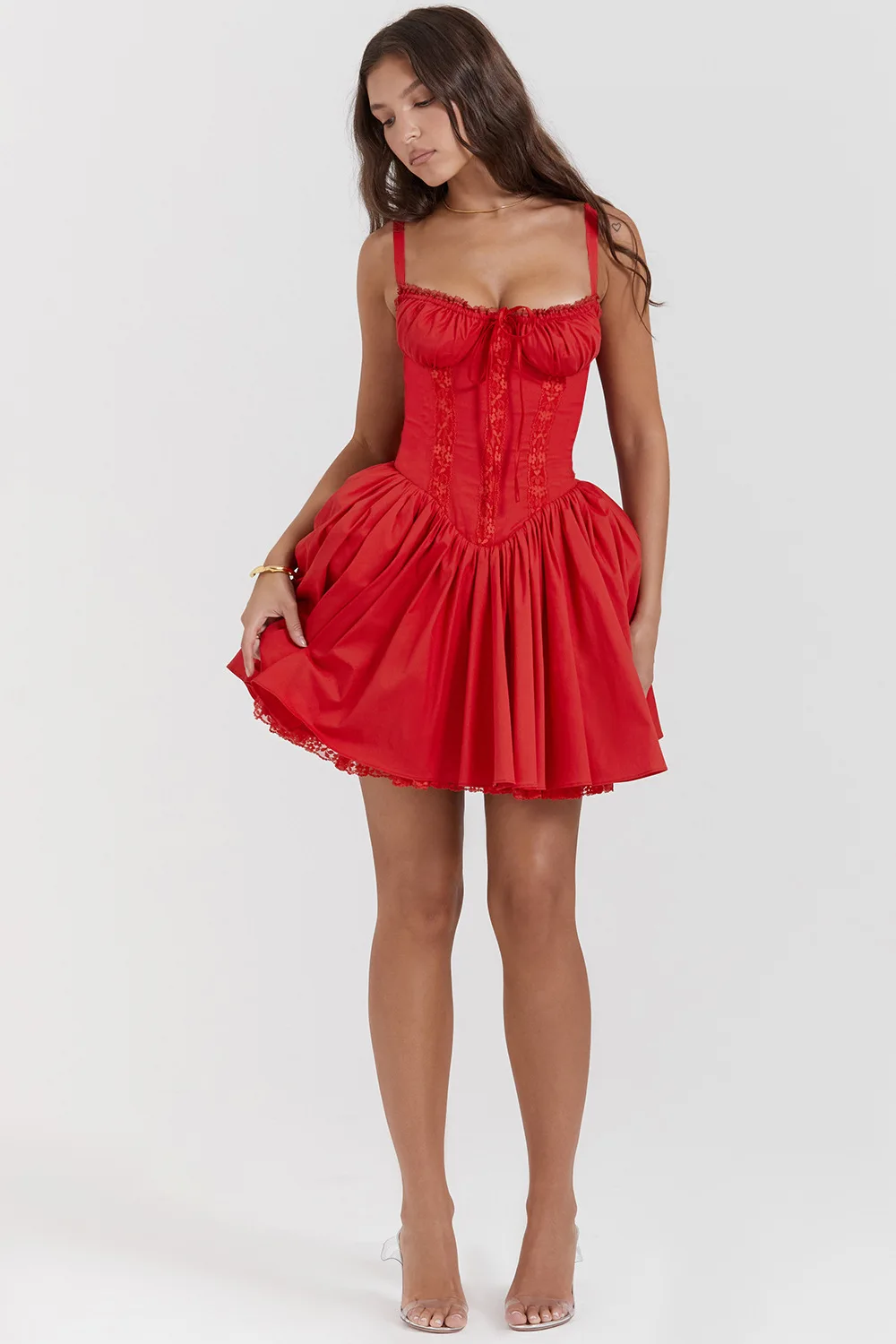Robe avec encolure carrée