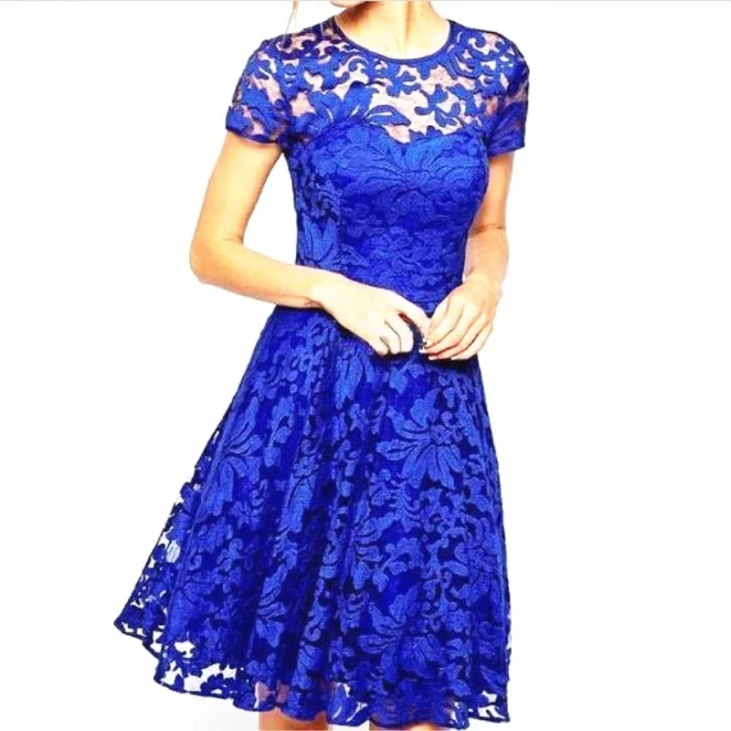 Robe en dentelle chic