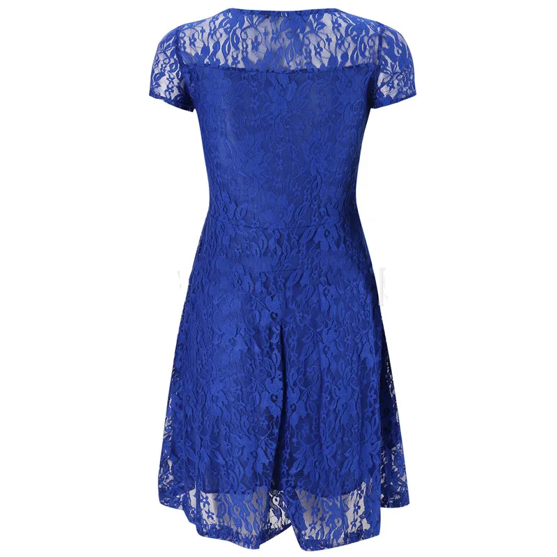 Robe dentelle tendance