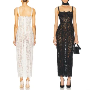 Robe transparent en dentelle