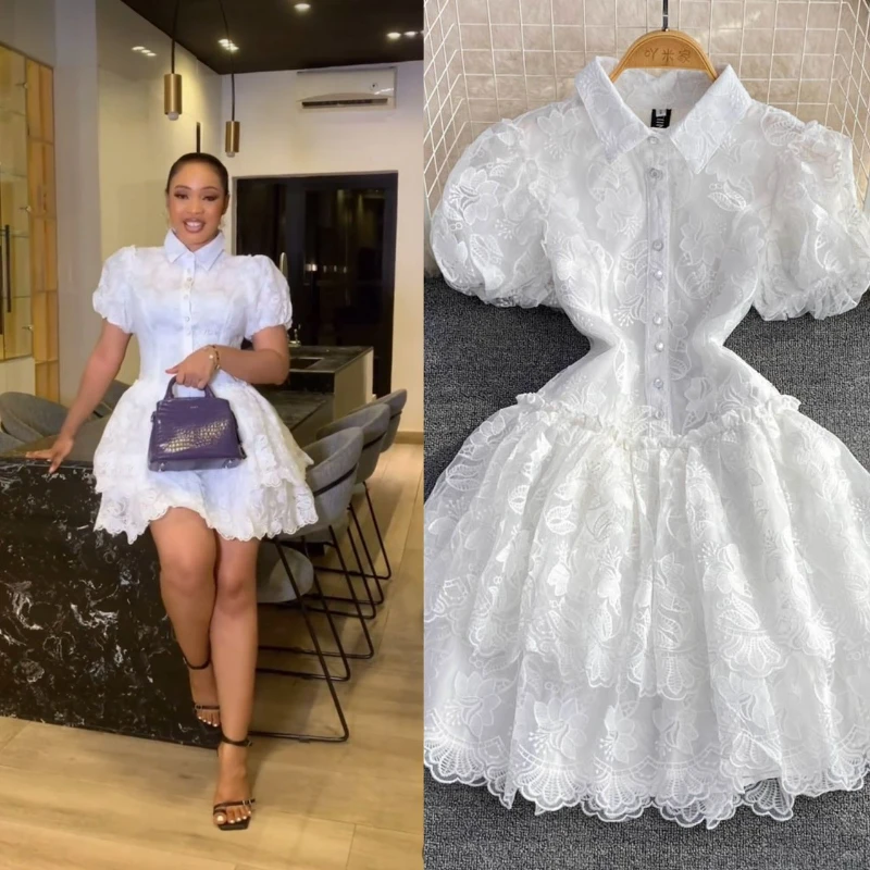 Robe courte blanche de soirée en dentelle