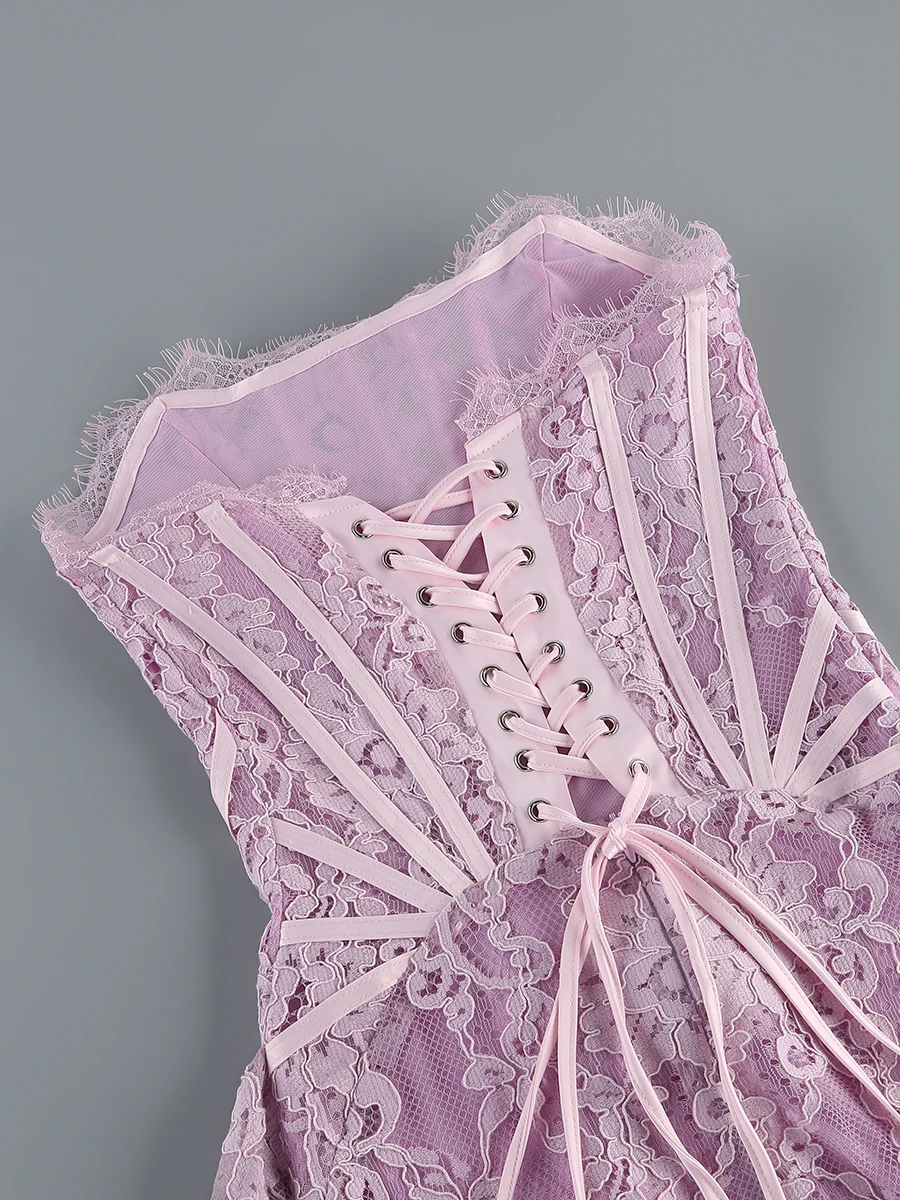 style audacieux dentelle