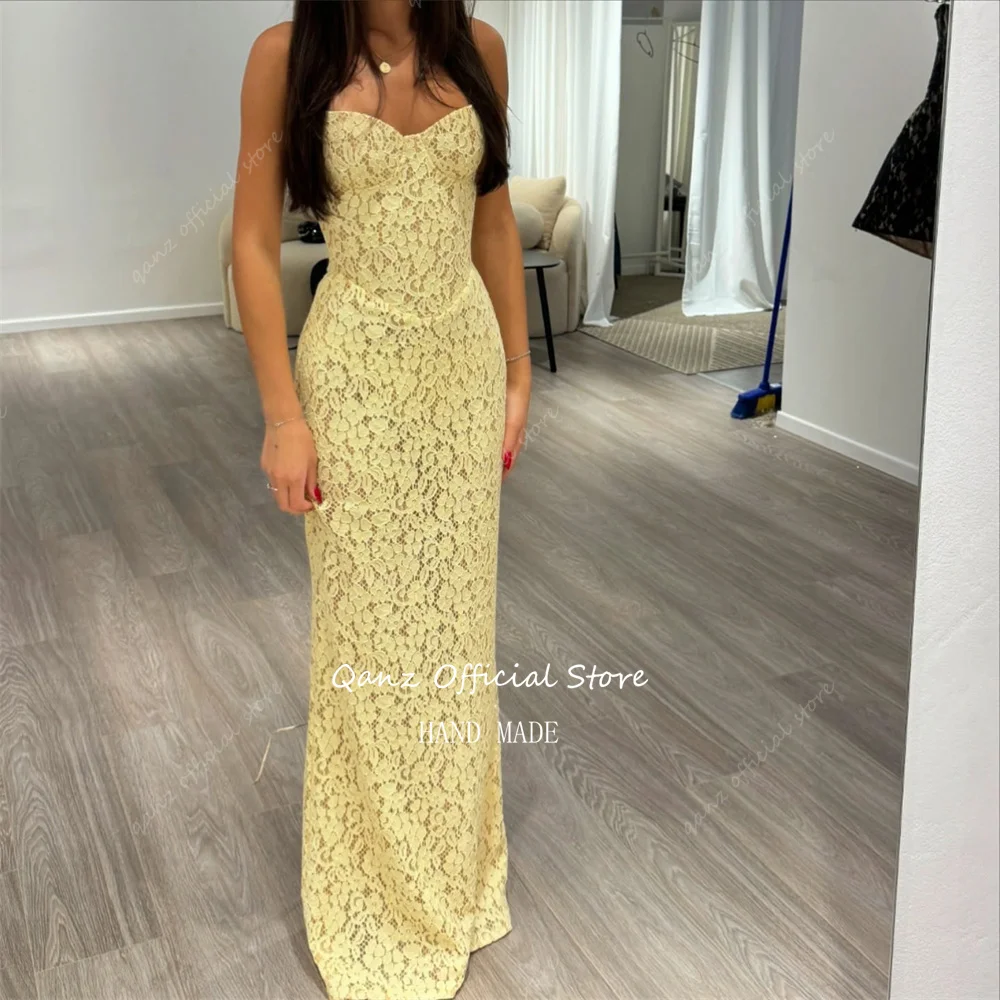 robe longue en dentelle jaune