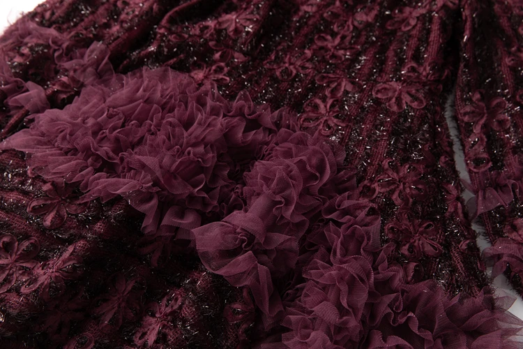 Robe en dentelle bordeaux manches longues à volants – Image 19