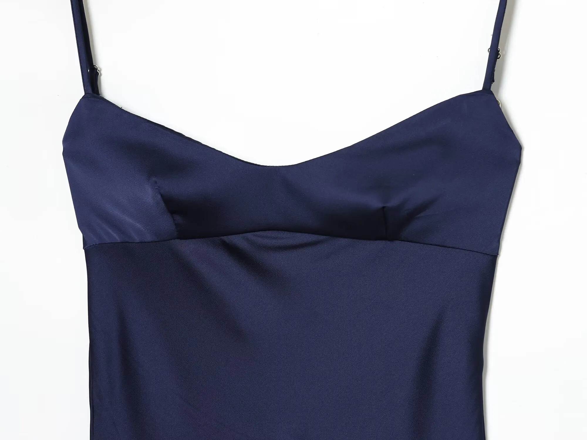 mode satin et dentelle