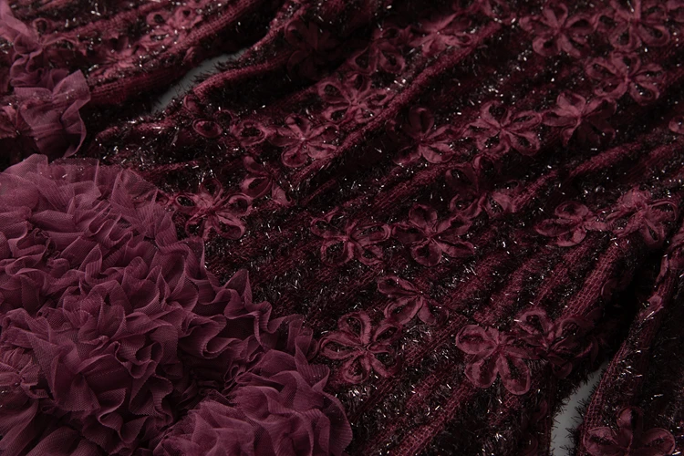 Robe en dentelle bordeaux manches longues à volants – Image 16