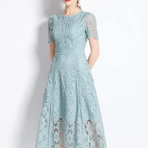 robe en dentelle verte