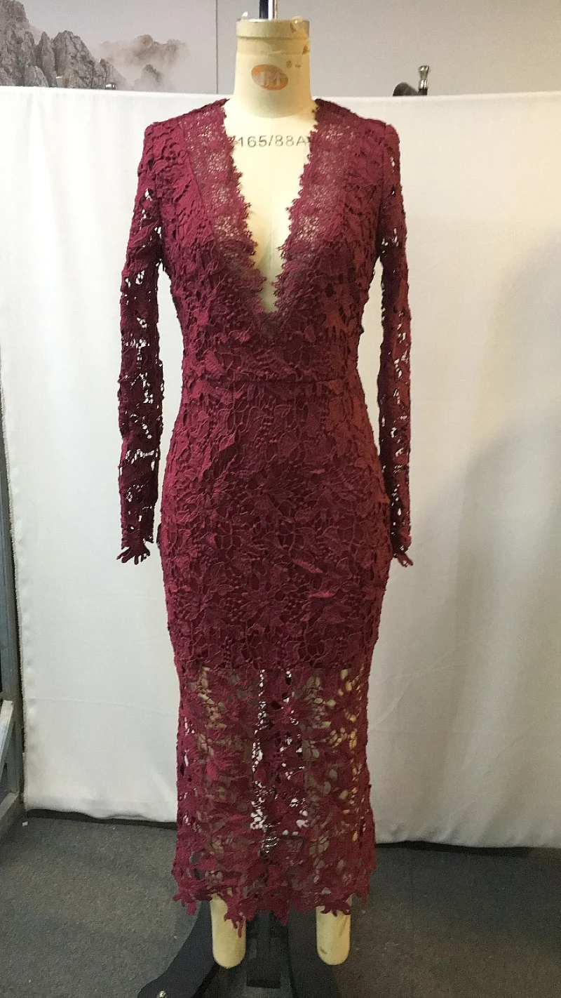 robe soirée bordeaux dentelle