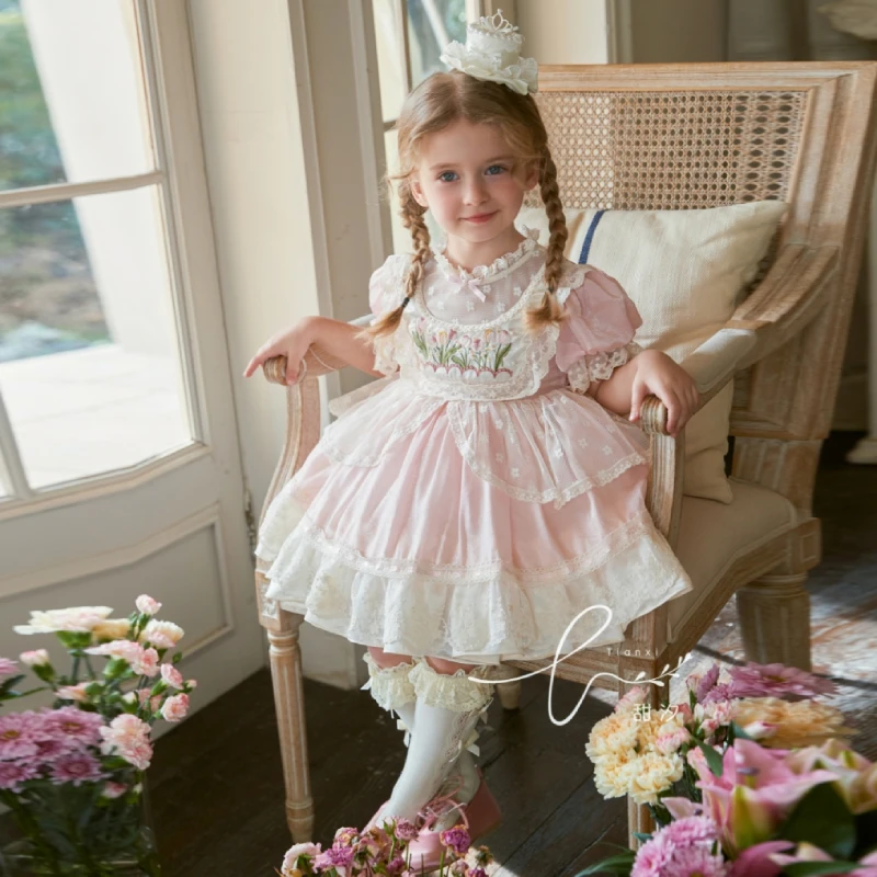 robe en dentelle pour fille