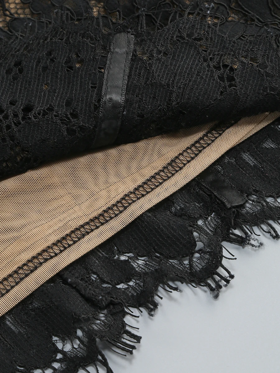 robe dentelle avec bretelles