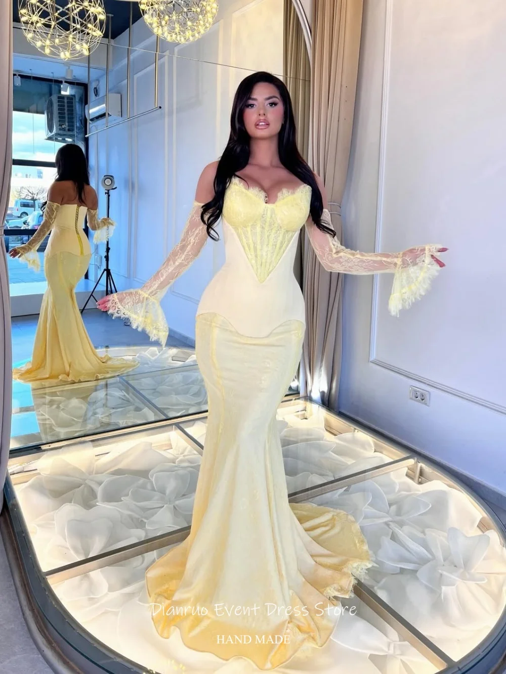 élégante robe jaune