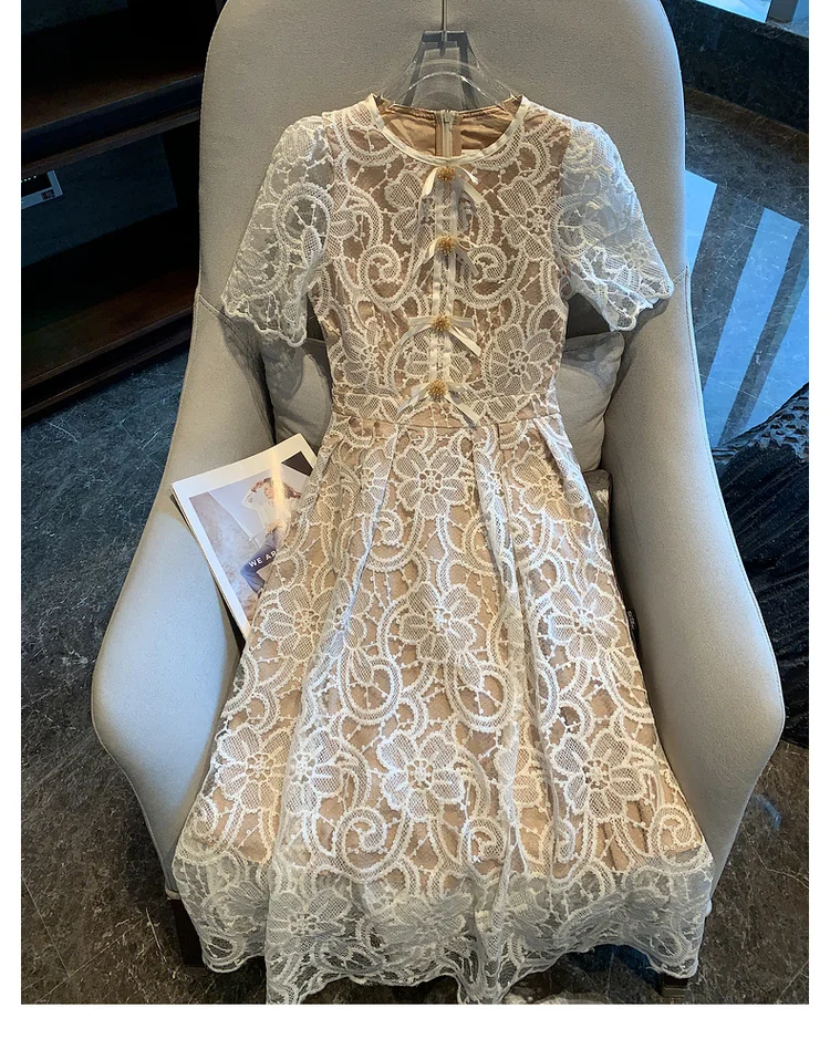Robe en dentelle blanche – Image 15