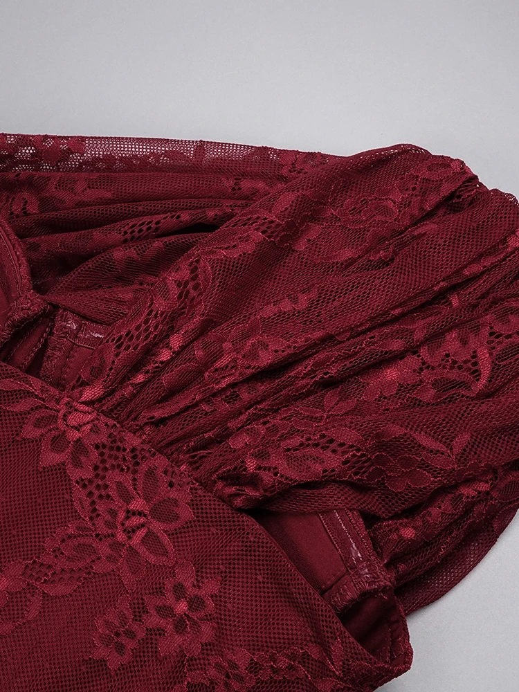 robe chic bordeaux dentelle
