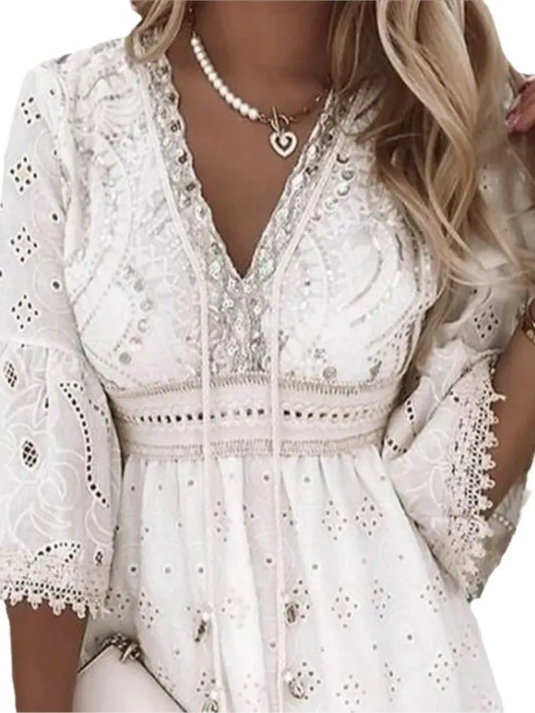 robe en dentelle blanche
