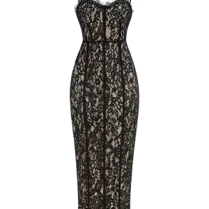 Robe en dentelle noire