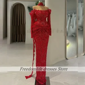robe en dentelle rouge