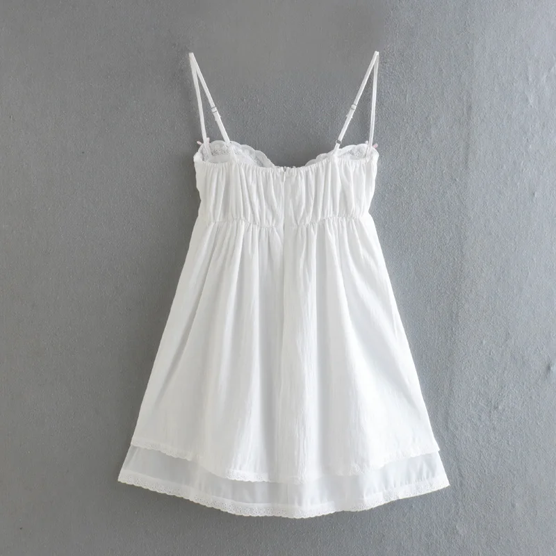 Robe avec dentelle délicate