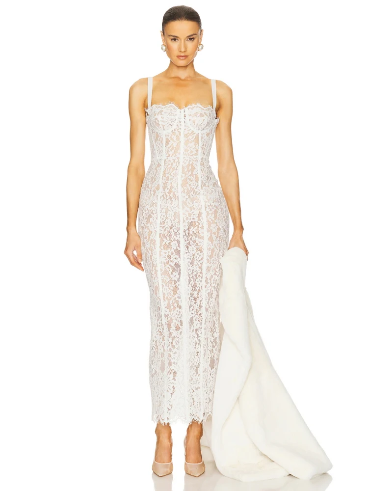 Robe en dentelle noire – Image 13