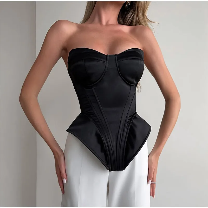 beauté dentelle noire