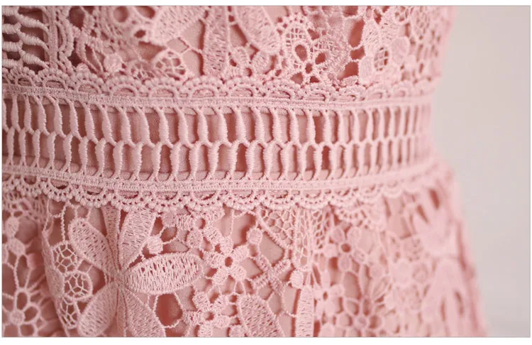 Robe en dentelle rose – Image 17
