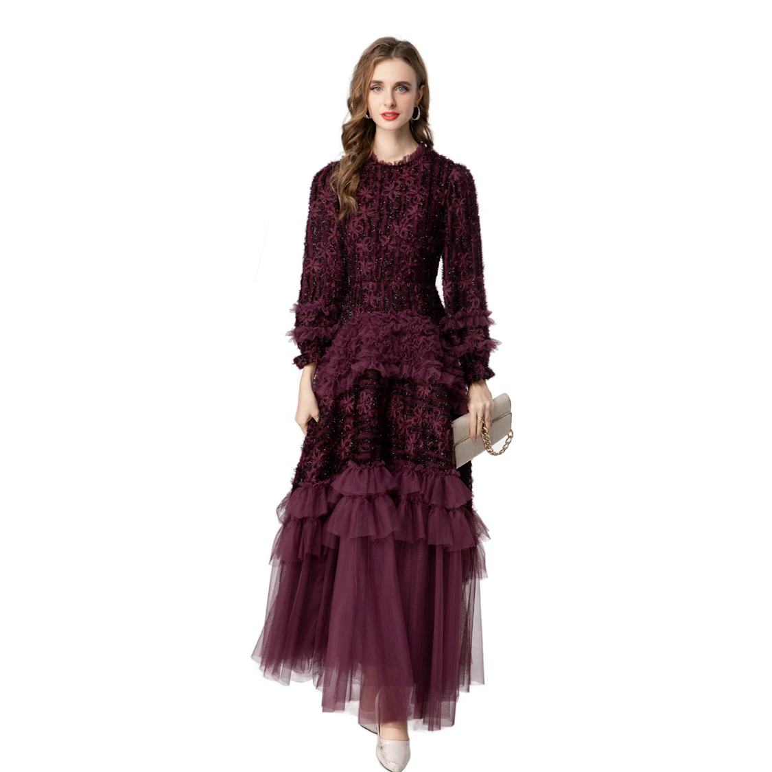 Robe en dentelle bordeaux manches longues à volants – Image 4