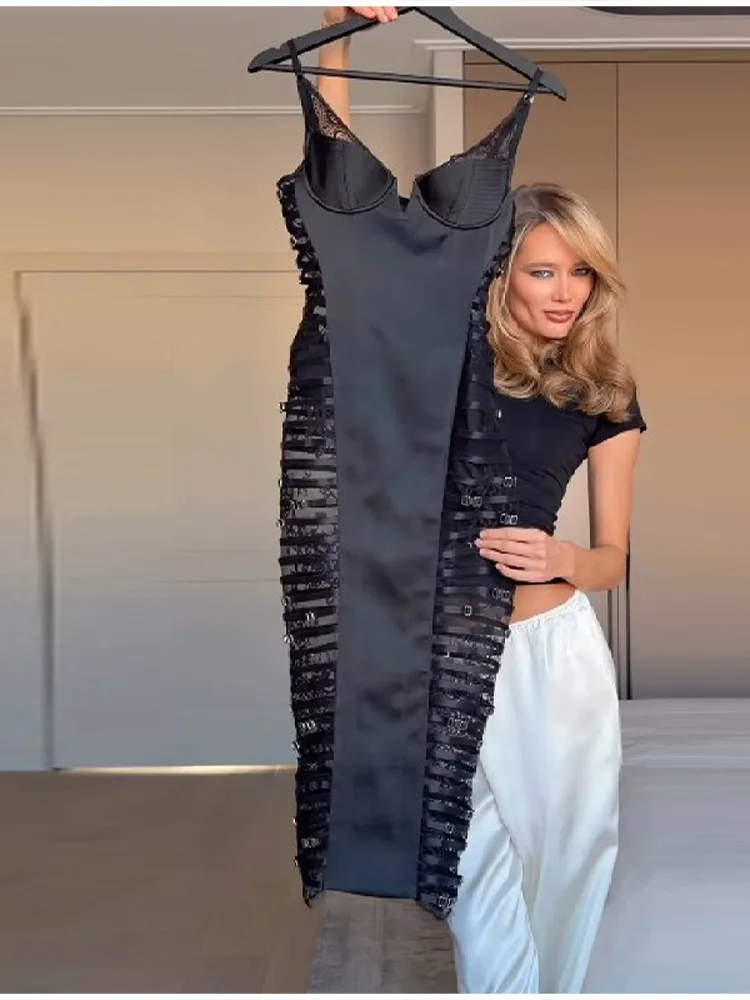 Robe longue noire en dentelle – Image 9