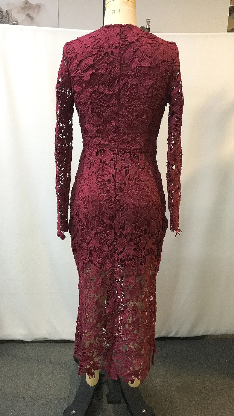 robe sirène en dentelle