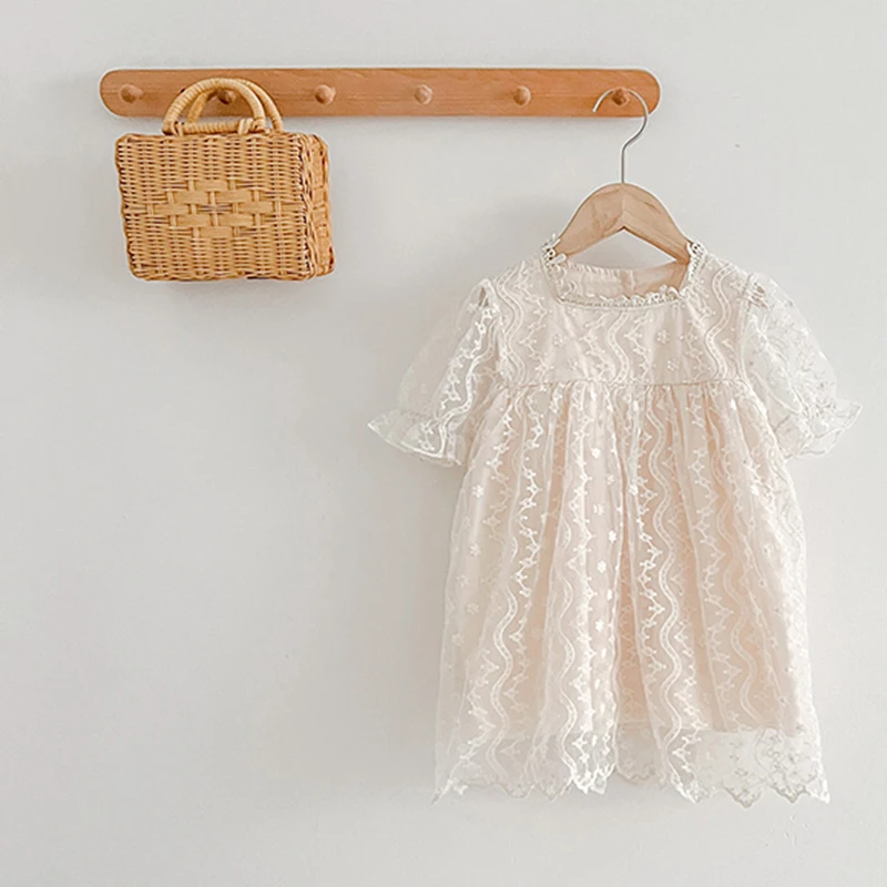 robe d'été en dentelle pour bébé