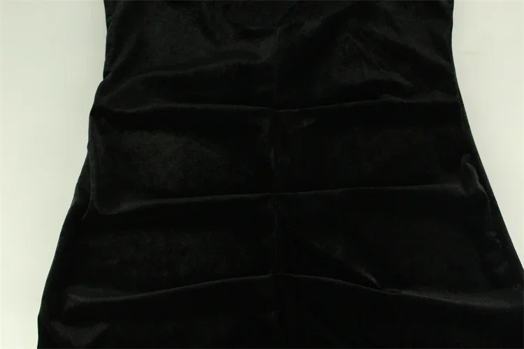 robe velours et dentelle