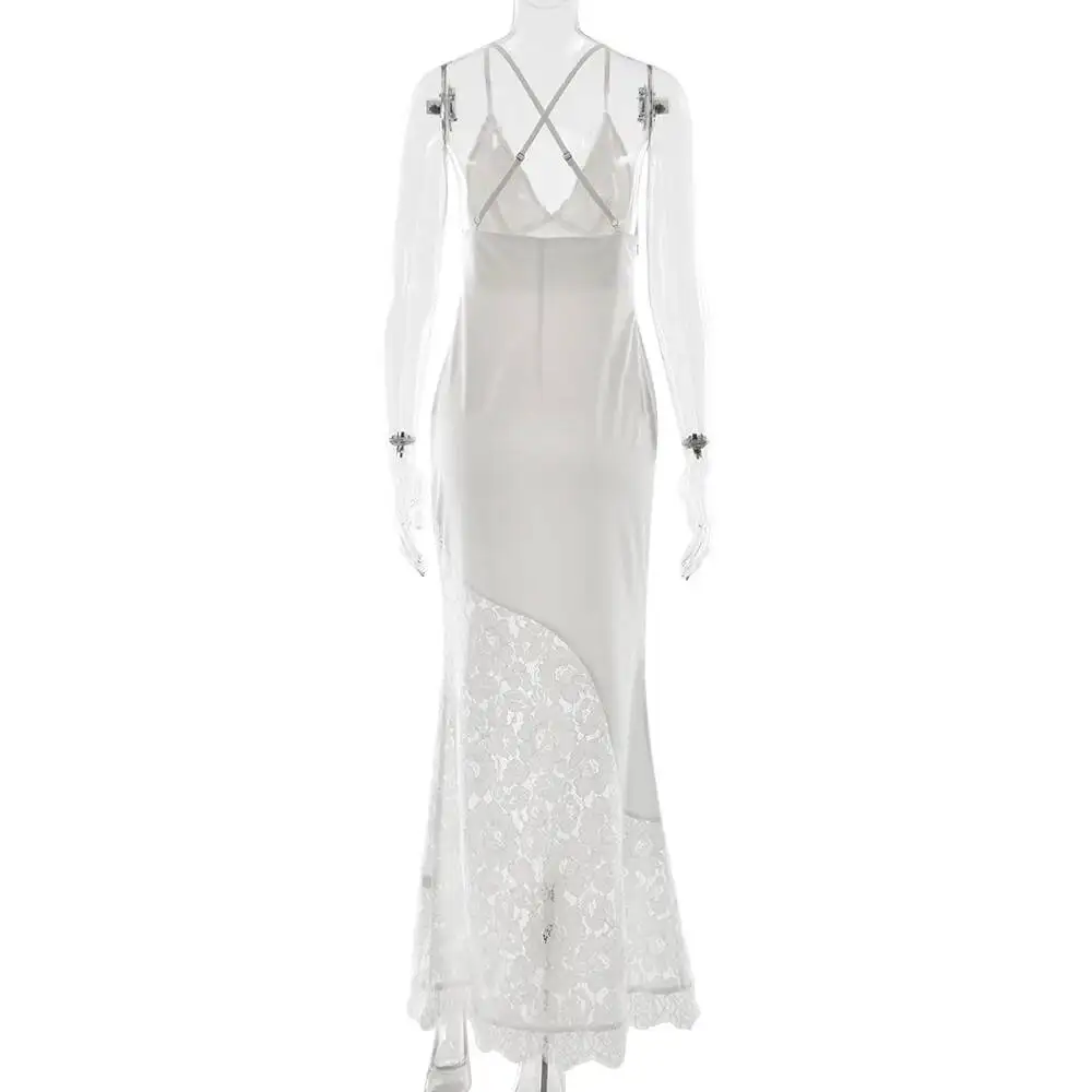 robe avec découpe décorative
