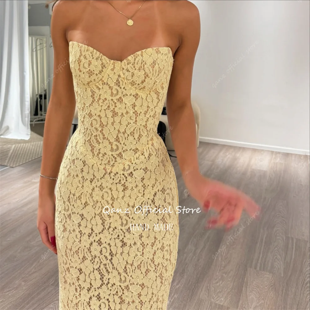 élégante robe jaune dentelle