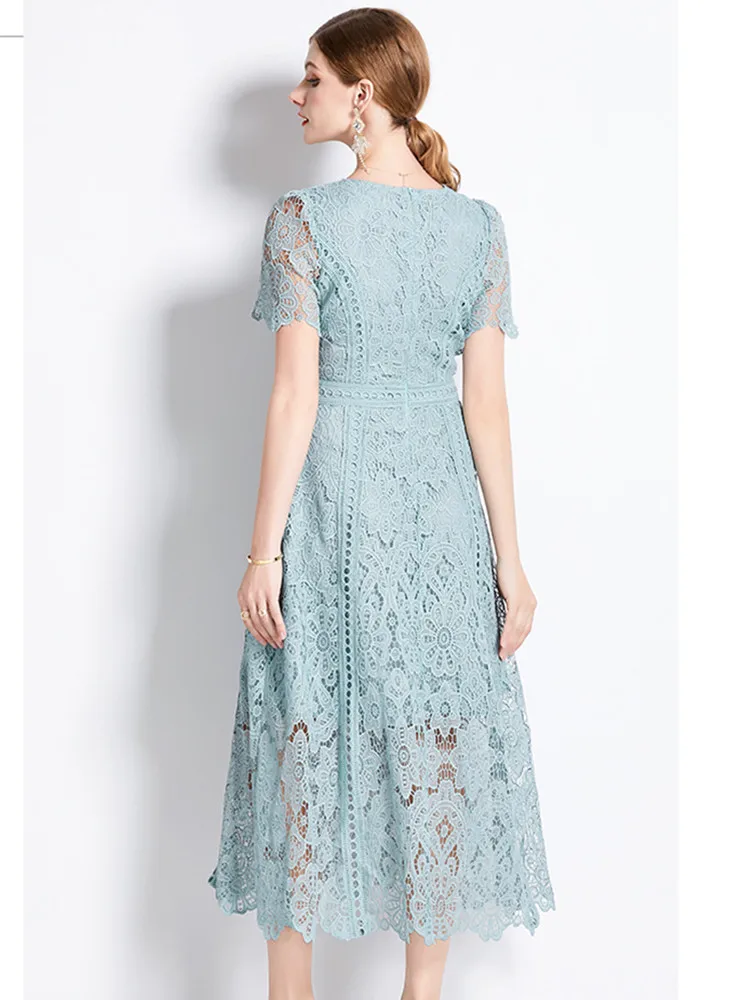 robe chic en dentelle verte
