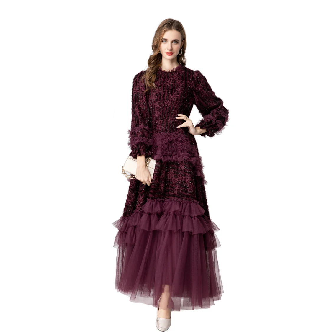 Robe en dentelle bordeaux manches longues à volants – Image 5