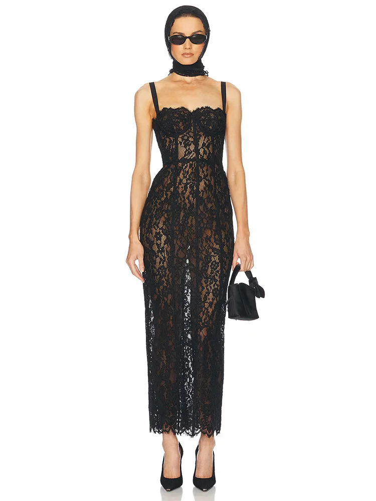 Robe en dentelle noire – Image 6