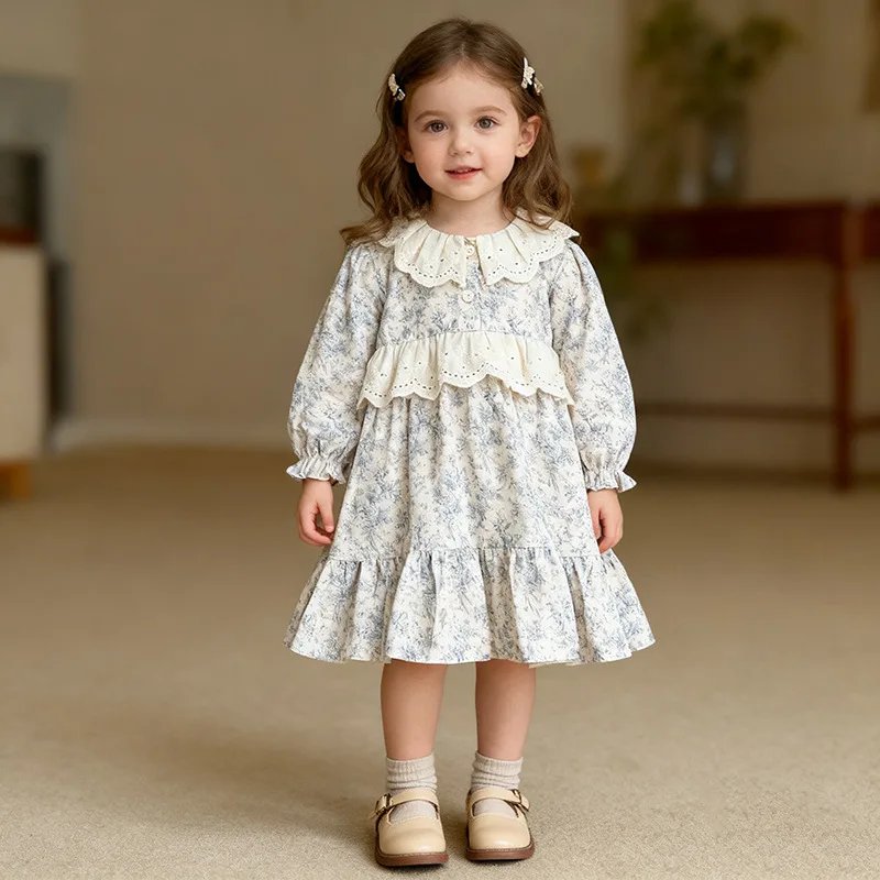 robe de fille en dentelle